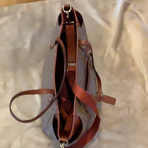 COACH Women’s Signature Canvas Bag - Picture 3 of 14